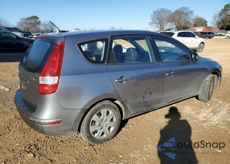 2011 Hyundai Elantra Touring Gls z USA, uszkodzony, nr VIN KMHDB8AE7BU104254